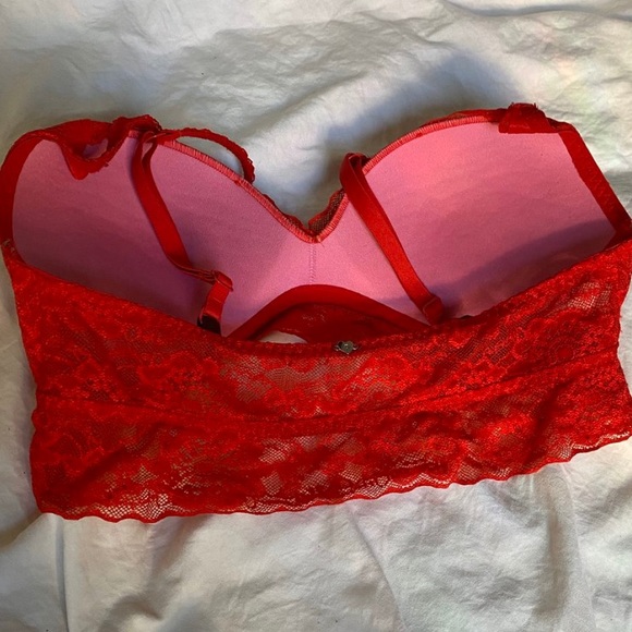 💐SEXY RED LACE BRALETS 💐 - Picture 3 of 3